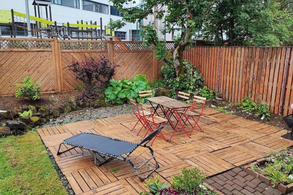 Icelandic Art Garden Villa W. Parking In Centre City Ρέυκιαβικ Εξωτερικό φωτογραφία